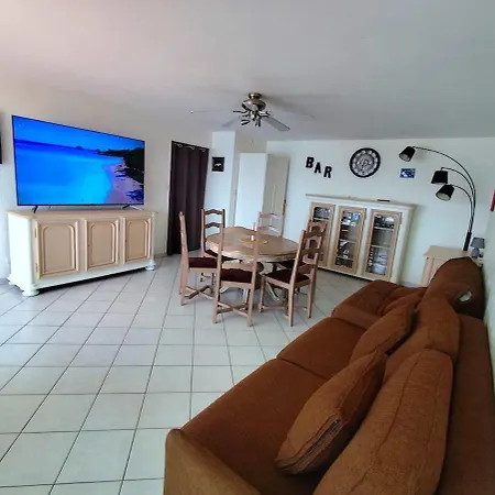 Vue Mer, Charme & Detente Appartement *